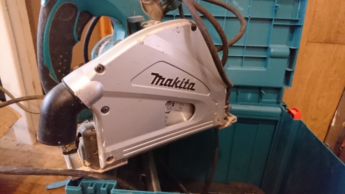 Makita invalzaag 3.JPG