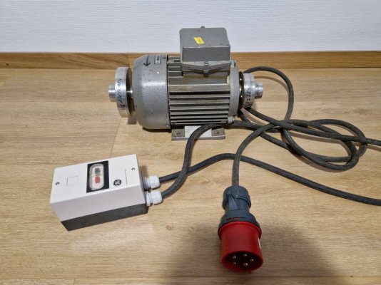 Elektrim 3 fase motor gereviseerd.jpg