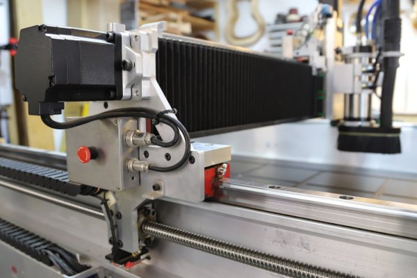 cnc machine y-as motor.jpg