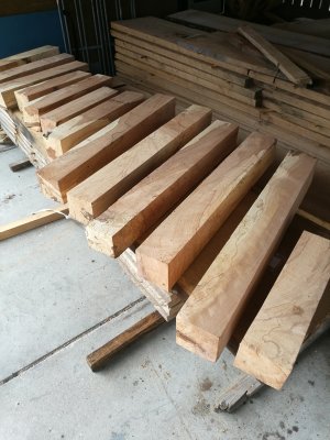 balken 12 x 12 centimeter met slaap Woodworking.nl
